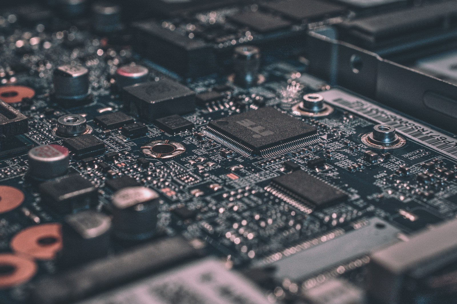 Electronic assembly detail